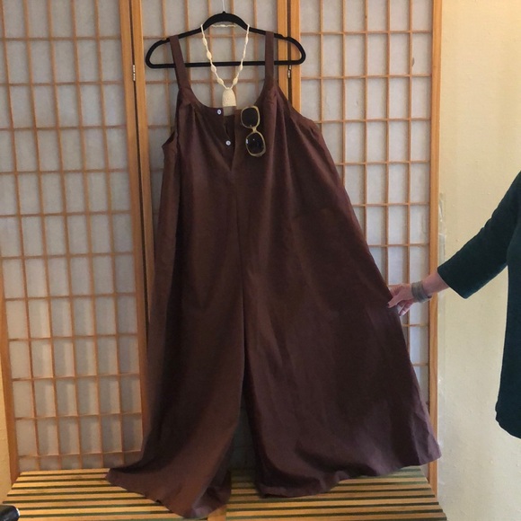 Jumpsuit - Picture 1 of 3